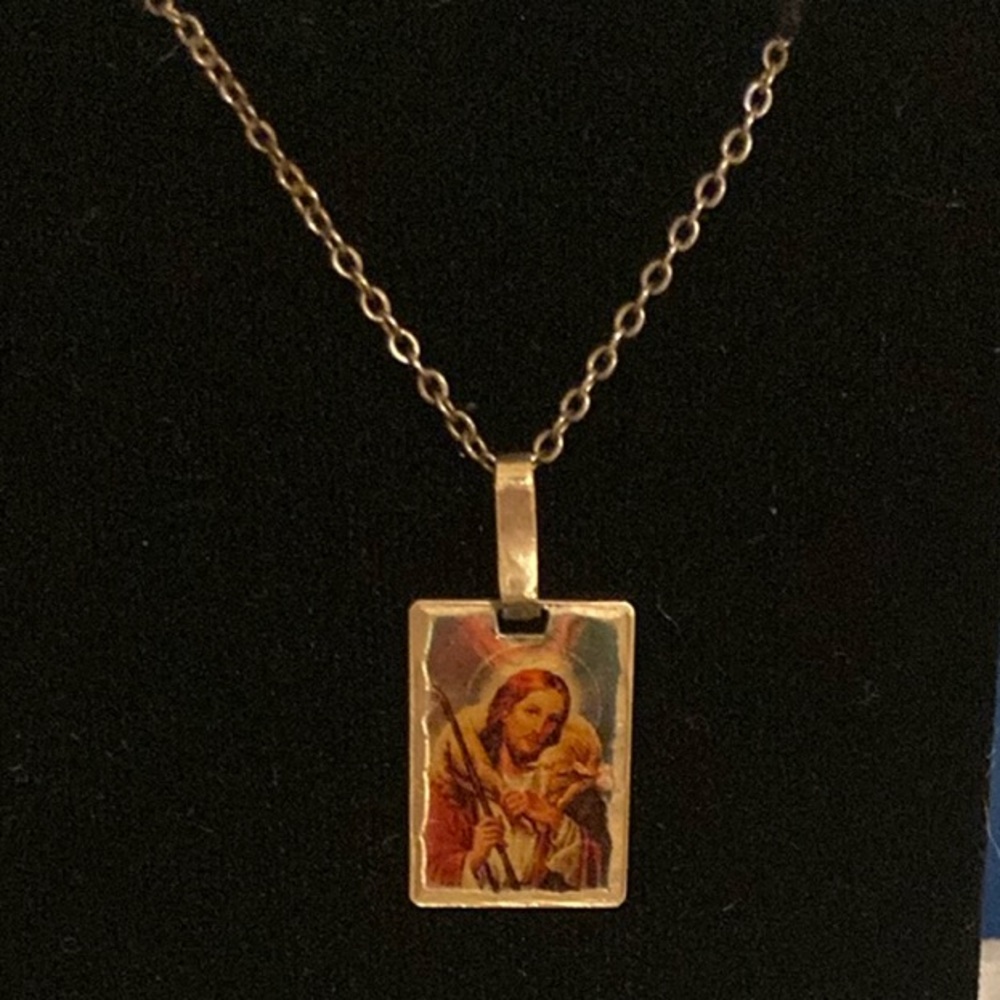 Gold Religious Pendant Necklace